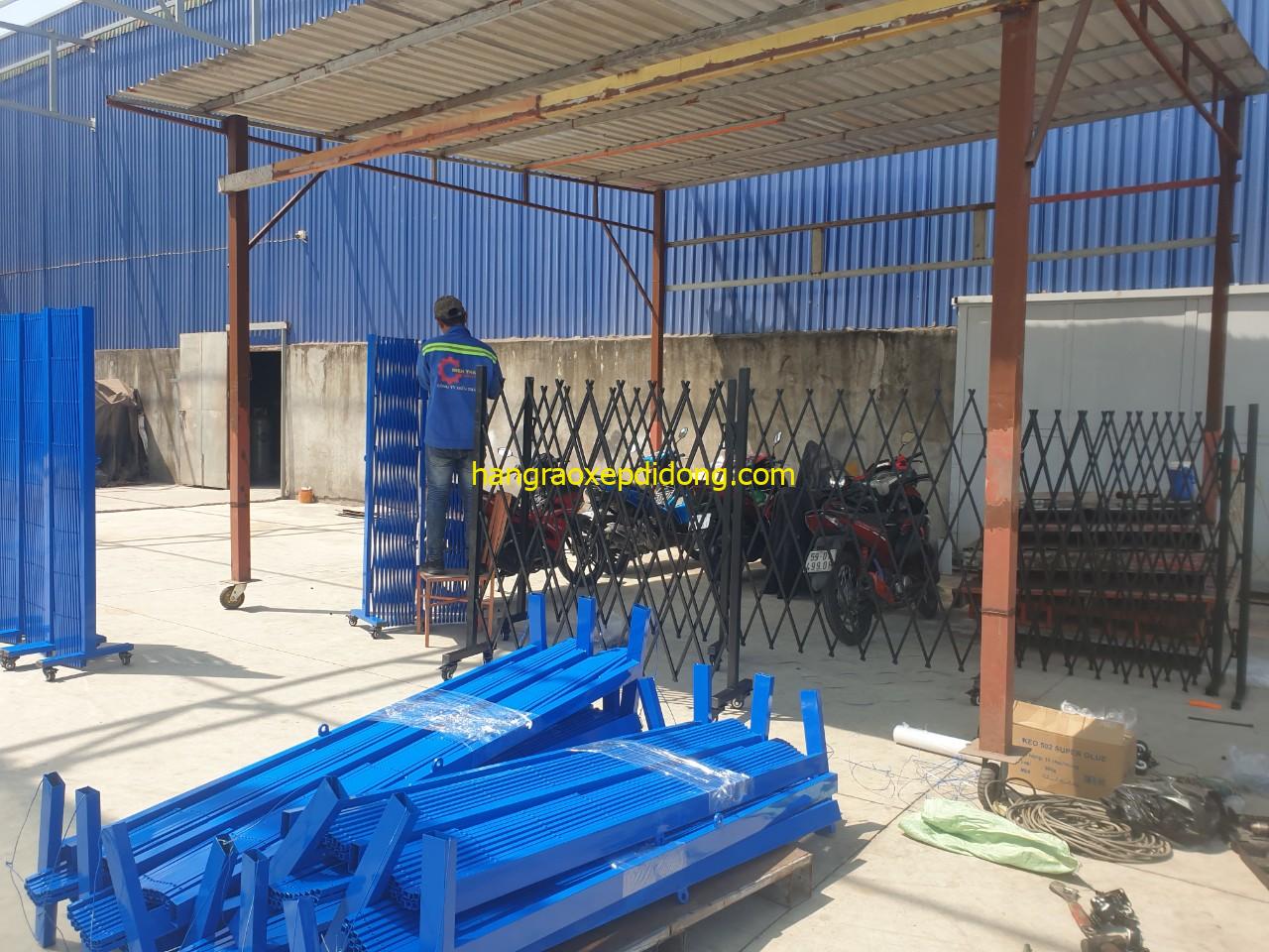 Báo giá lắp đặt hàng rào xếp chữ U kéo tay mới nhất 2024 Báo giá lắp đặt hàng rào xếp chữ U kéo tay mới nhất 2024